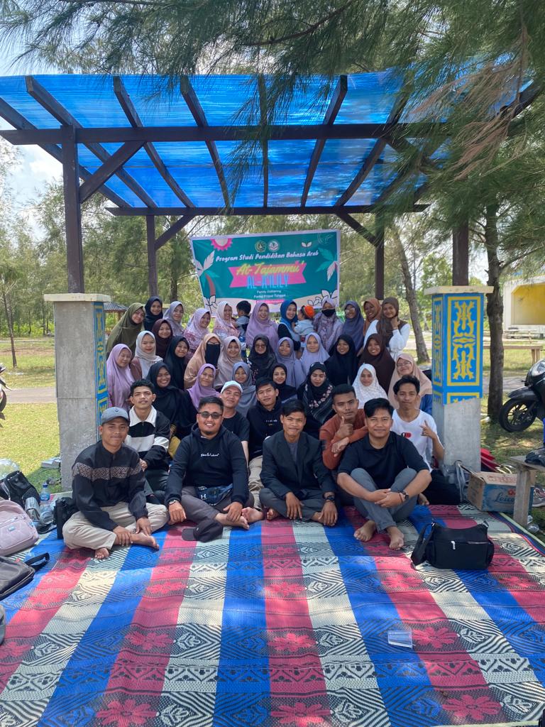 Prodi Pendidikan Bahasa Arab (PBA) Sekolah Tinggi Agama Islam Negri (STAIN) Bengkalis Gelar Family Gathering di Pantai Prapat Tunggal Prodi Pendidikan Bahasa Arab (PBA) Sekolah Tinggi Agama Islam Negri (STAIN) Bengkalis Gelar Family Gathering di Pantai Prapat Tunggal